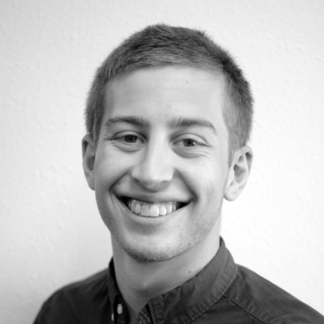 Evan Thompson headshot